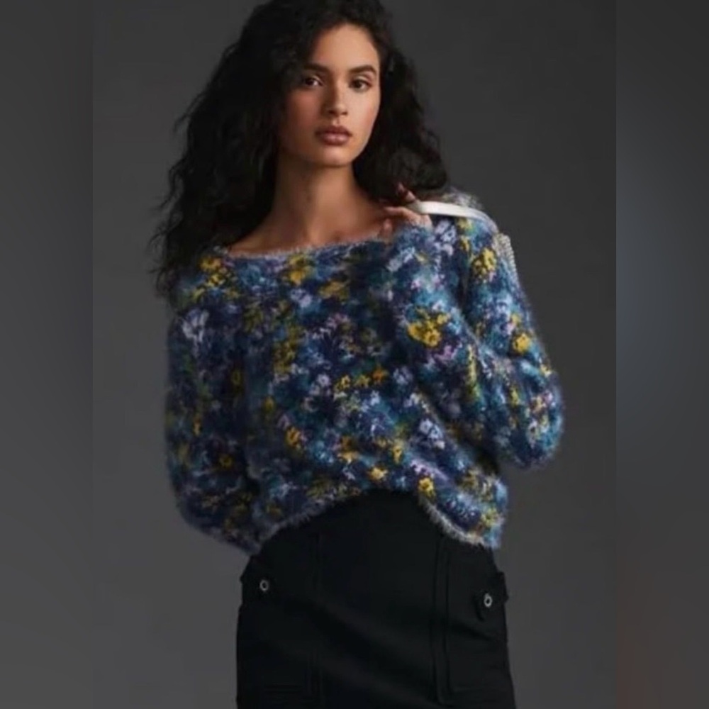 ⭐️Pilcro by Anthropologie Eyelash Cropped Sweater⭐️